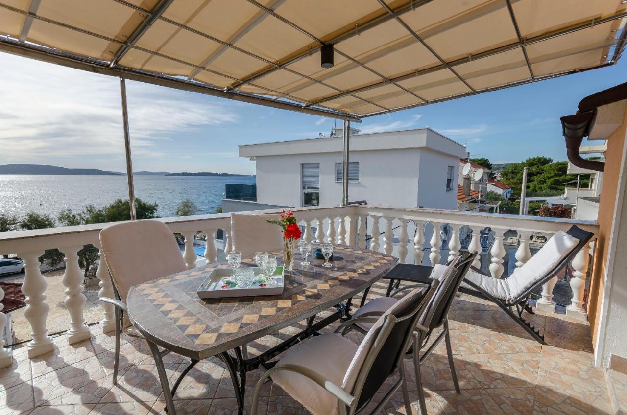 Apartments Ivanka On The Beach Vodice Eksteriør bilde